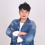 黄修梦头像