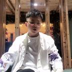 黄昊头像