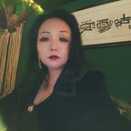 彭丽头像