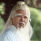 仲运龙头像