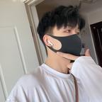 宸飞头像