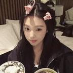 妍希^头像