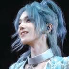 lookY头像