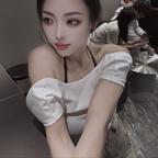 李妍头像