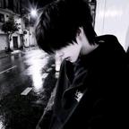 寒川风落雨头像