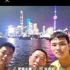 乌云背后头像