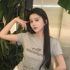 月牙弯不弯头像