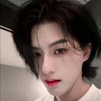 艳儿头像