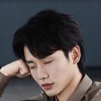 开开开心0809头像