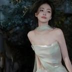 火龙果(蜜桃)头像