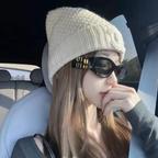 婷玉米粒头像