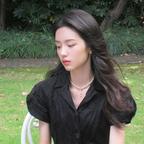 黄鱼的小虎牙头像