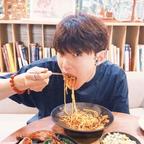 长发菇凉头像