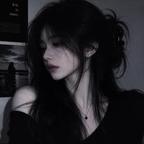 小病娇😋头像