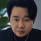 荣哥头像