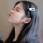 啾啾头像