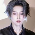揪揪小猫头像