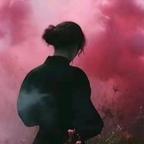 順德純情后媽头像