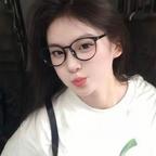 风吹樱花落，人与樱花头像