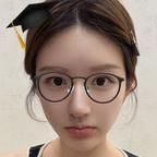 Rosy.赵兔兔🐰头像