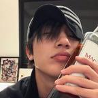 丞琳翅煲王头像