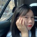 憨憨爱看虾仁头像