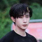 沉思小粉丝🫘🫘 头像