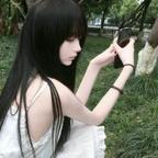 萌系小主y头像