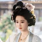 S每天都被岳雨婷亲亲头像