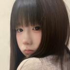 @齐刘海妹妹头像