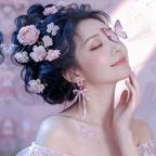 Elena守护赫小姐头像