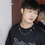 辰辉学长头像
