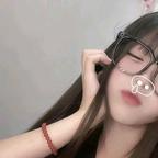 少颗门牙。头像