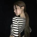 爱里有唉、头像