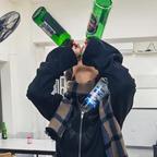 工业化地腾空一次头像