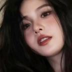 慈爱温柔的董父亲头像