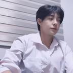 宇后转晴甜🍓头像
