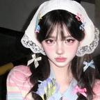 🍧蜡笔小欣💅🏻头像