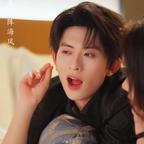 添翅卡梁祯轩巍航洵铭头像