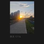 推动地球的人✊头像