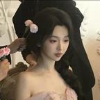 水中的叶子LKY头像