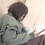涵芝琪头像