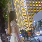 九月儿吖头像