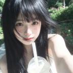 伊.头像