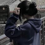 嗯呐头像