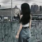 沈妤蒽头像
