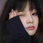 是萝卜💜头像