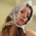 恩念尔的裙摆头像