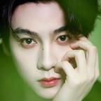 纠结的李女士头像