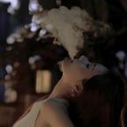 檀念新头像